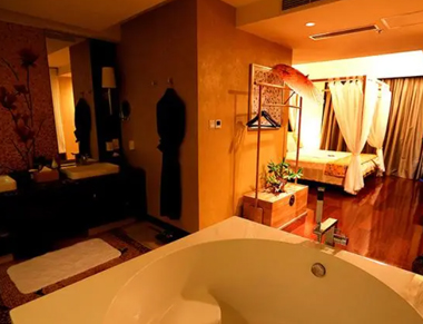 广佛养生会所的黄昏恋:当爱情遇上八十岁